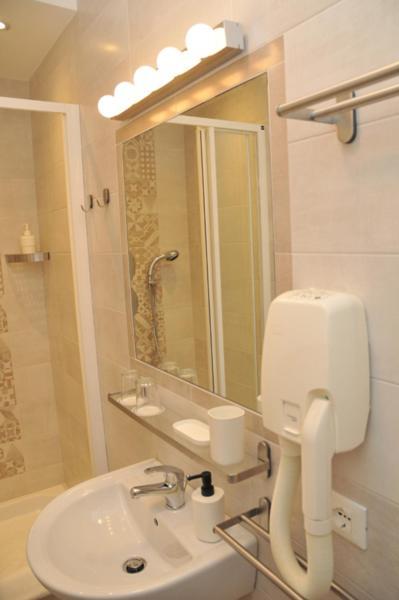Migdal Luxury Suites Roma Porta Portese Exterior photo